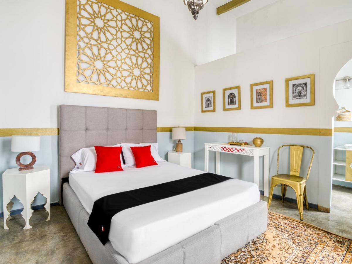 Capital O Hotel Riad كويريتارو المظهر الخارجي الصورة